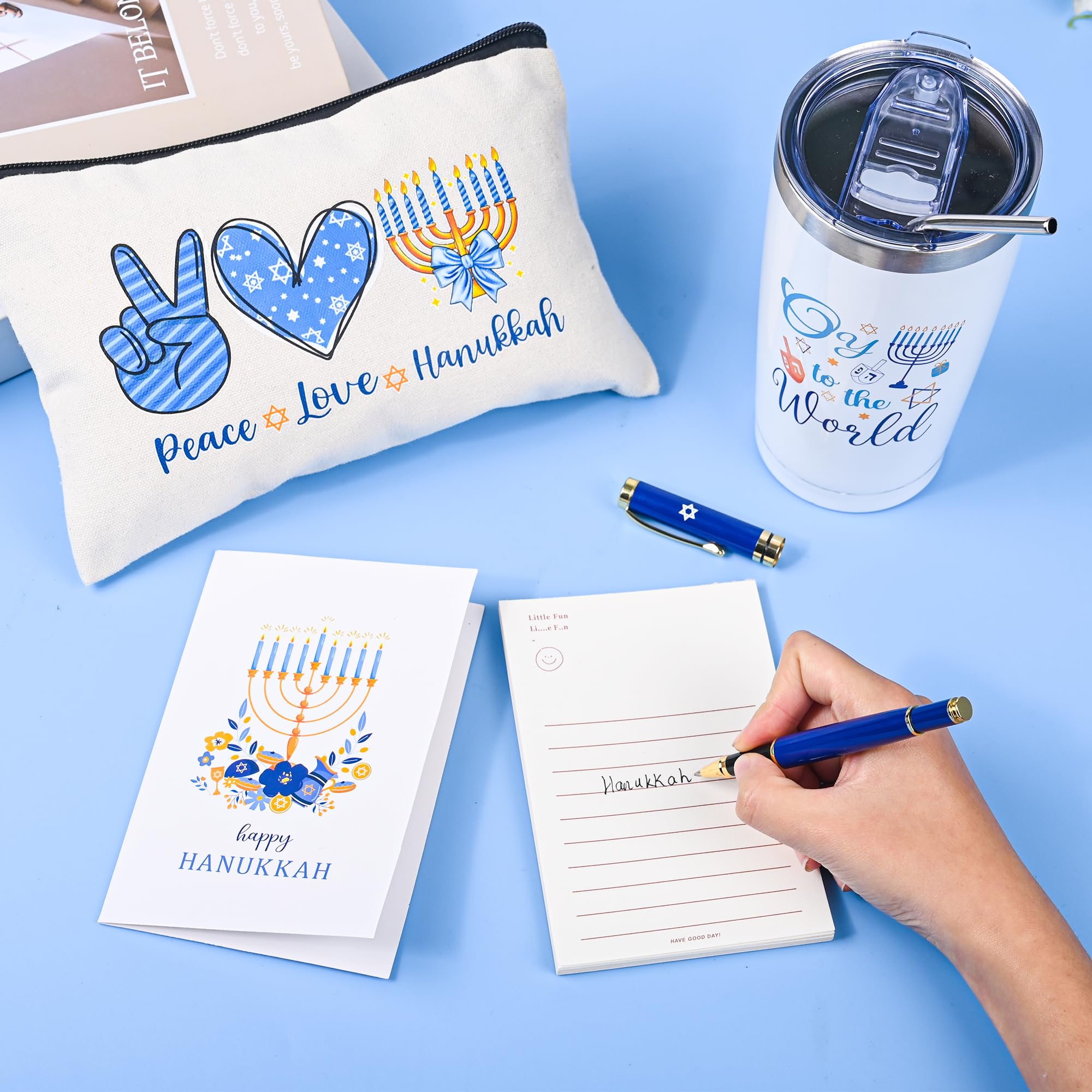 Bayelove Hanukkah makeup bag organizes cosmetics on the go