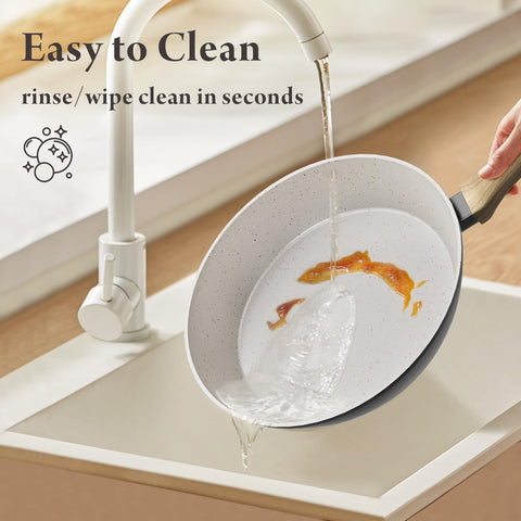Bazova easy-clean interior simplifies quick cleanup after cooking.