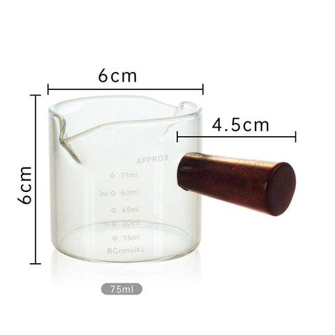 BCnmviku borosilicate glass is clear, heat resistant, and kitchen ready.