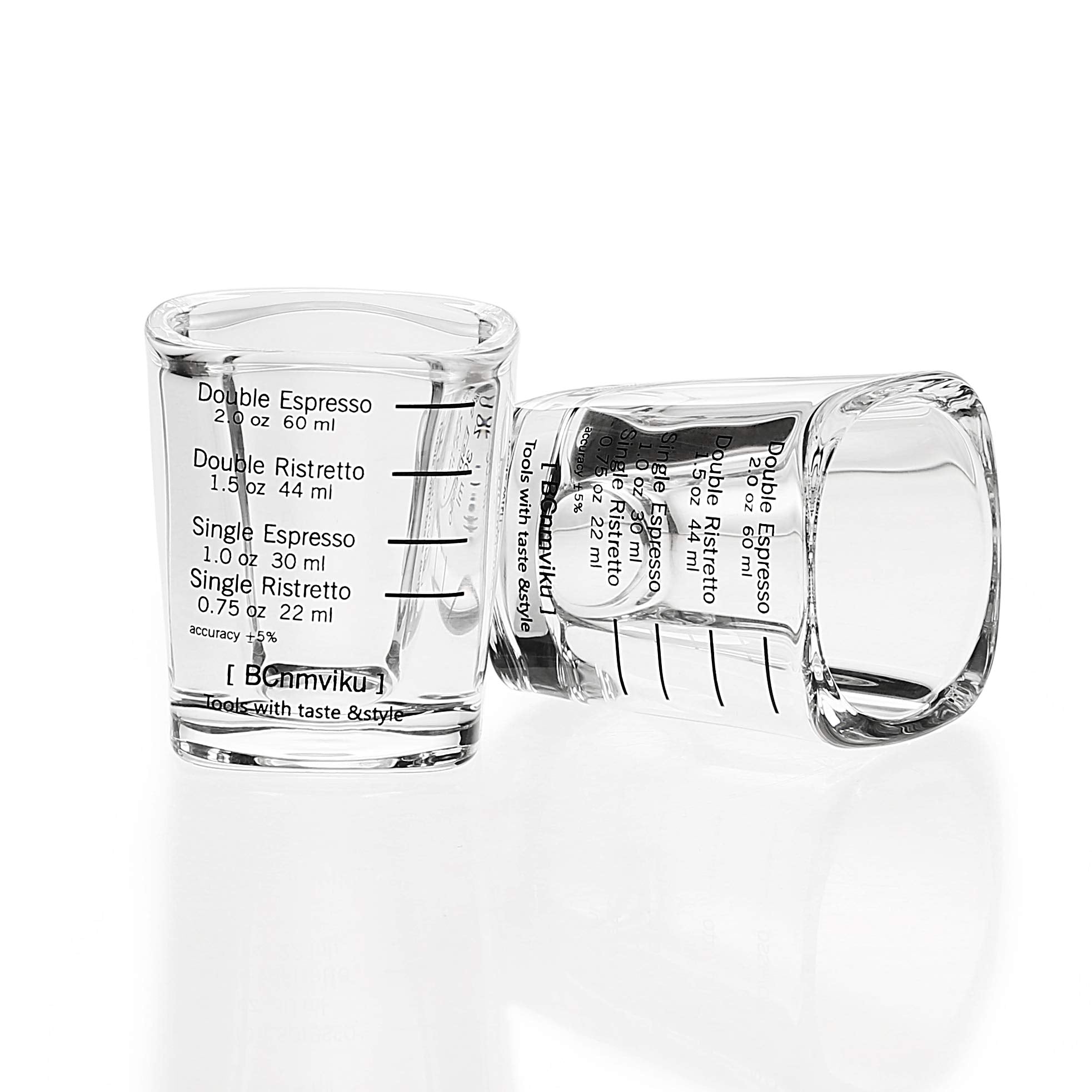 BCnmviku sturdy weighted-base shot glasses designed to reduce spills.