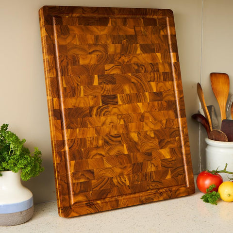 BEAR CHOP gift-ready packaging makes a thoughtful housewarming.