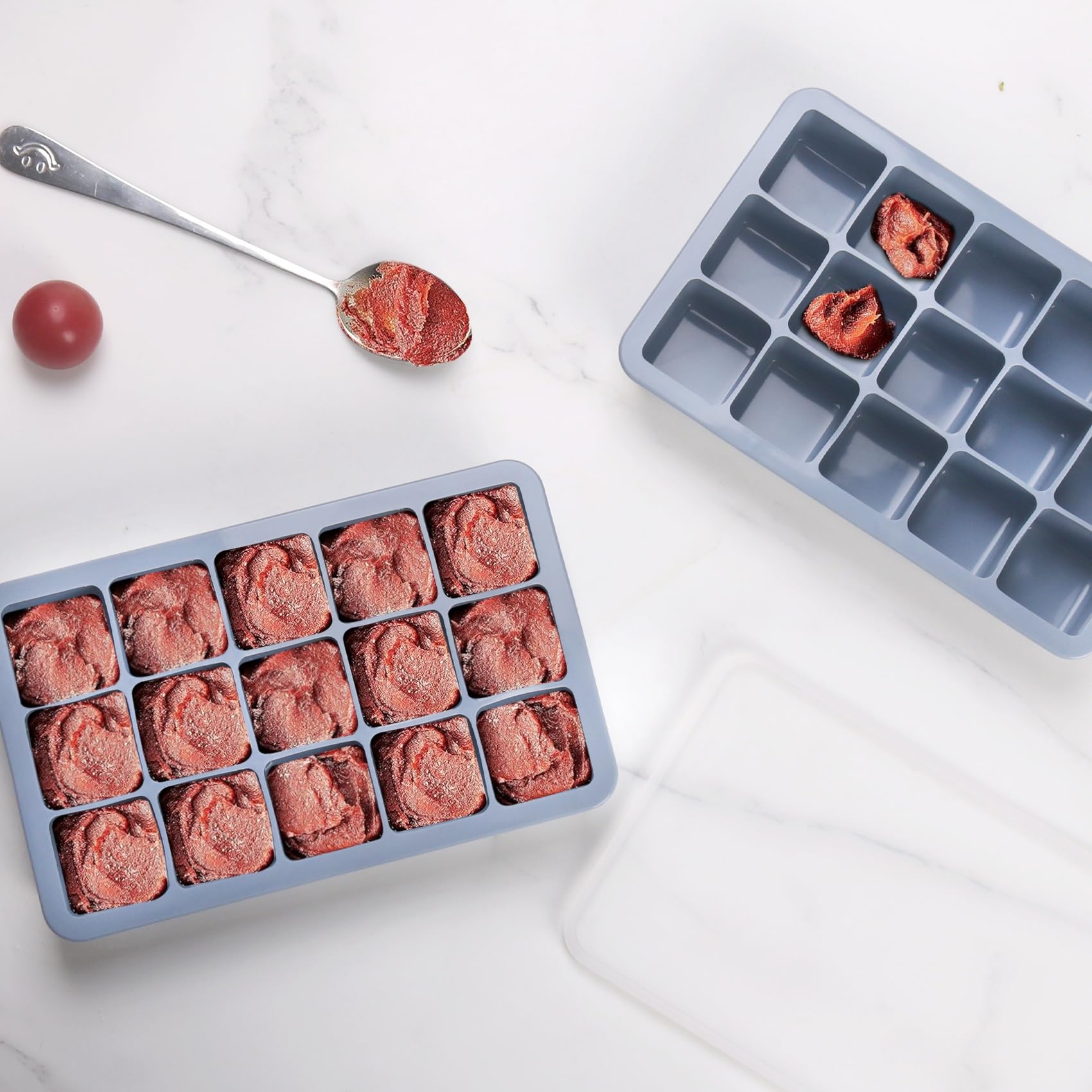 BECOKIT silicone freezer molds with lids keep ingredients fresh and organized