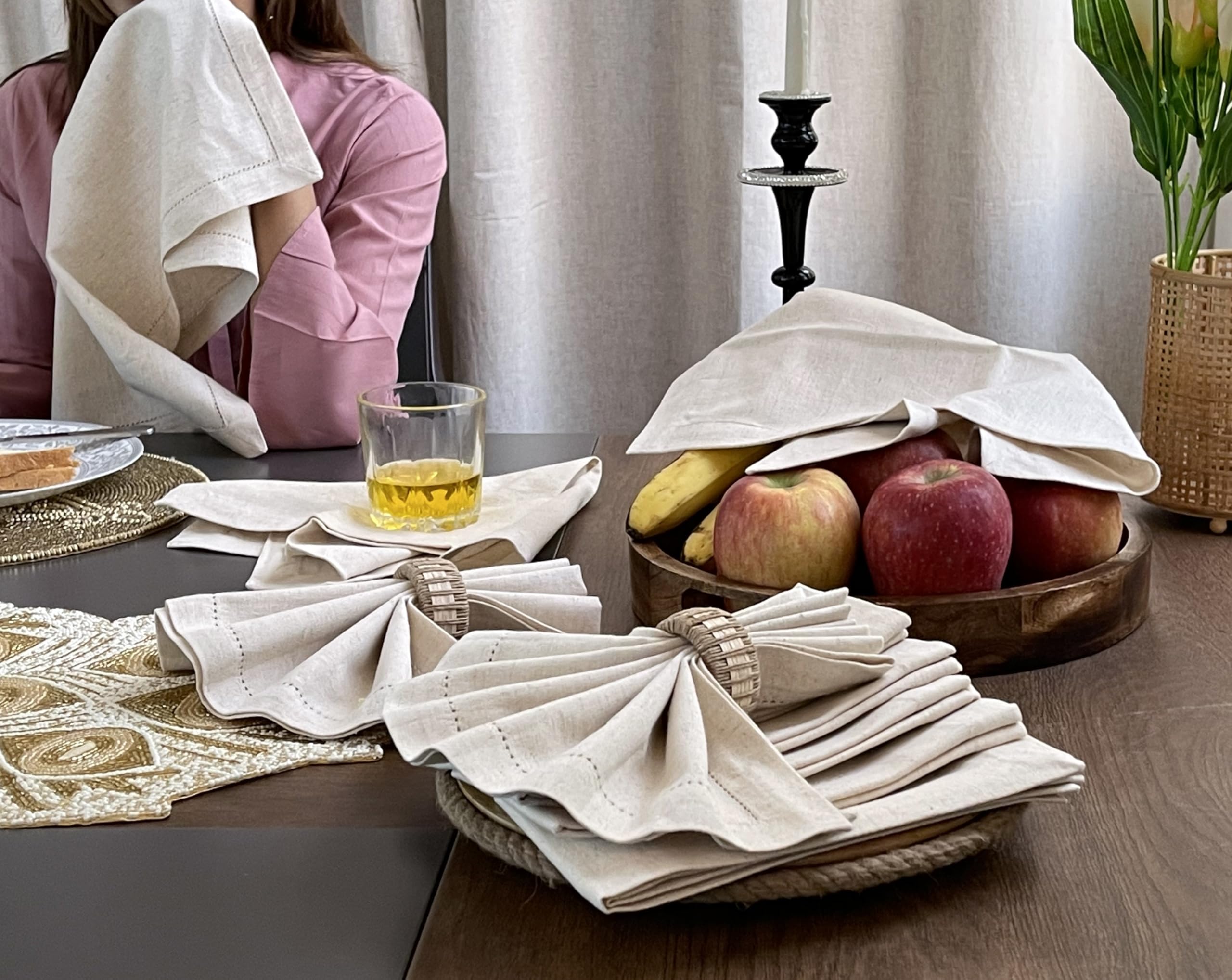Bedding Craft napkins machine washable for busy households.