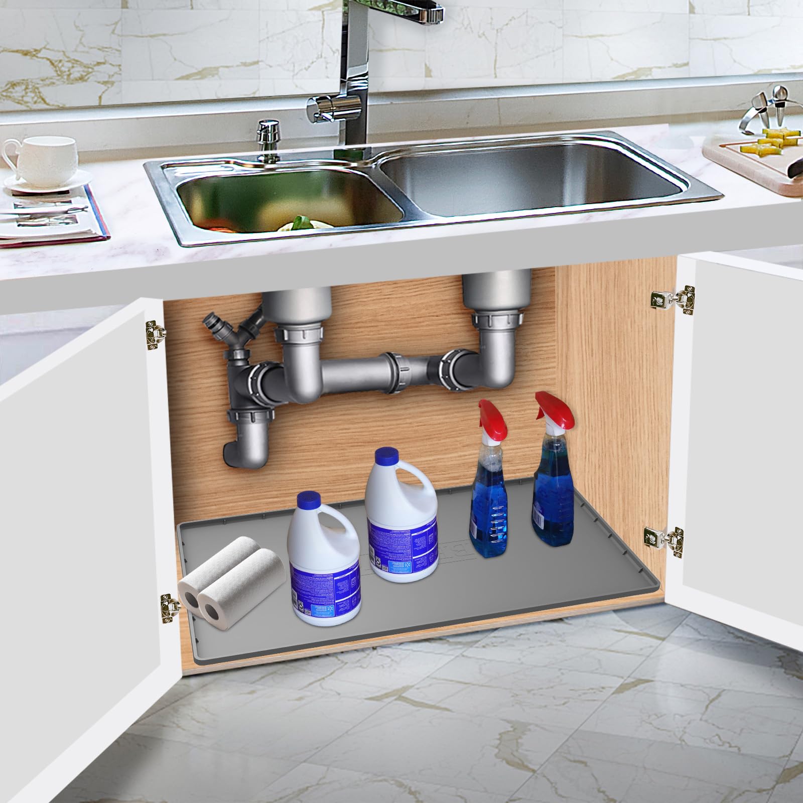 BeesVo wide coverage under the sink keeps the area dry.