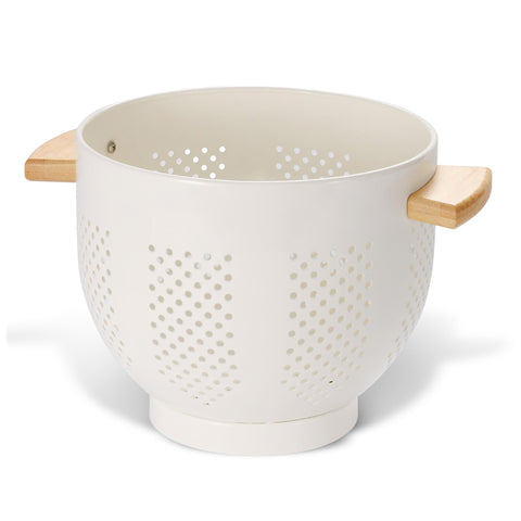 BeFare metal colander with wood handle for safe draining and comfortable grip