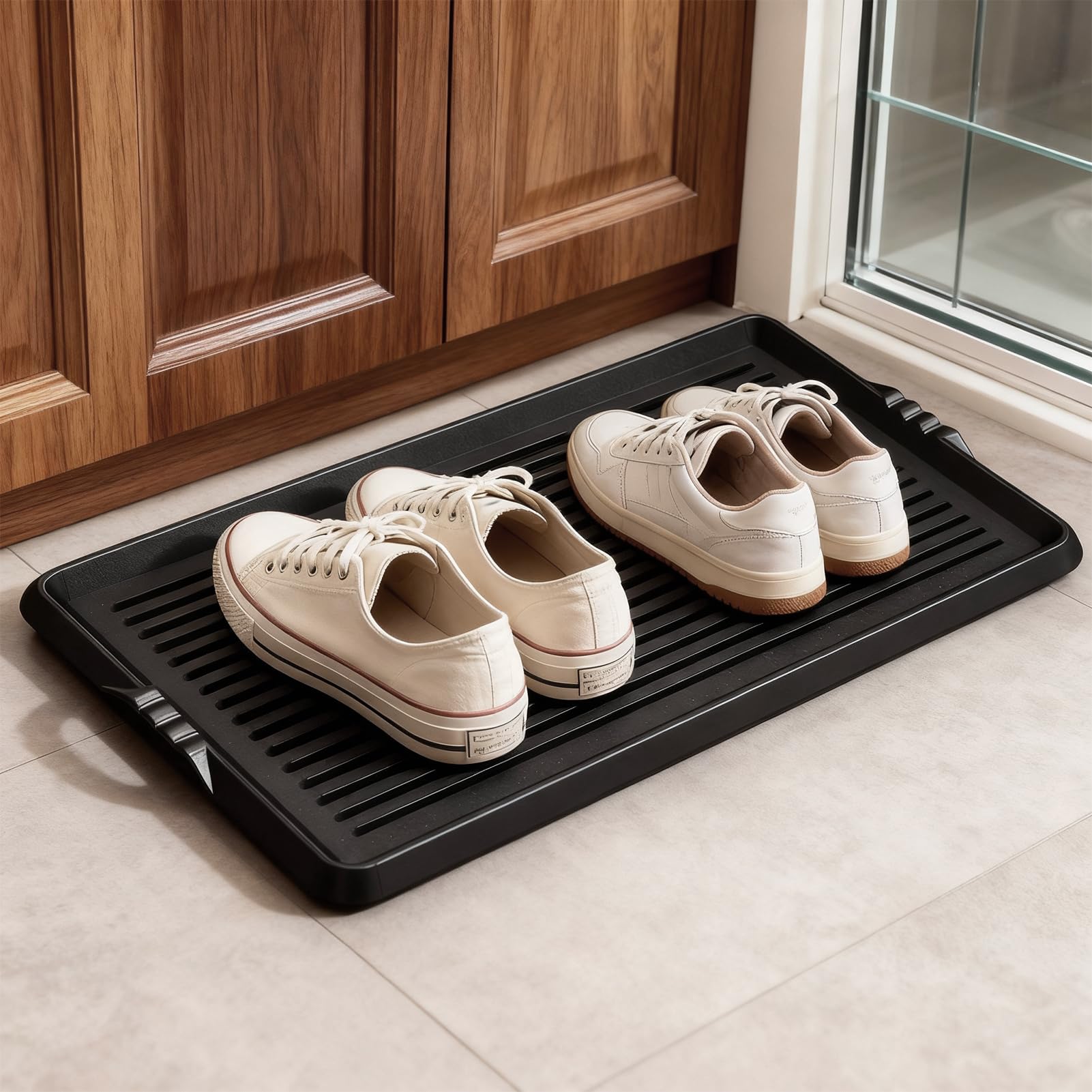 BEHERO boot tray mat raised edge close-up protects against spills