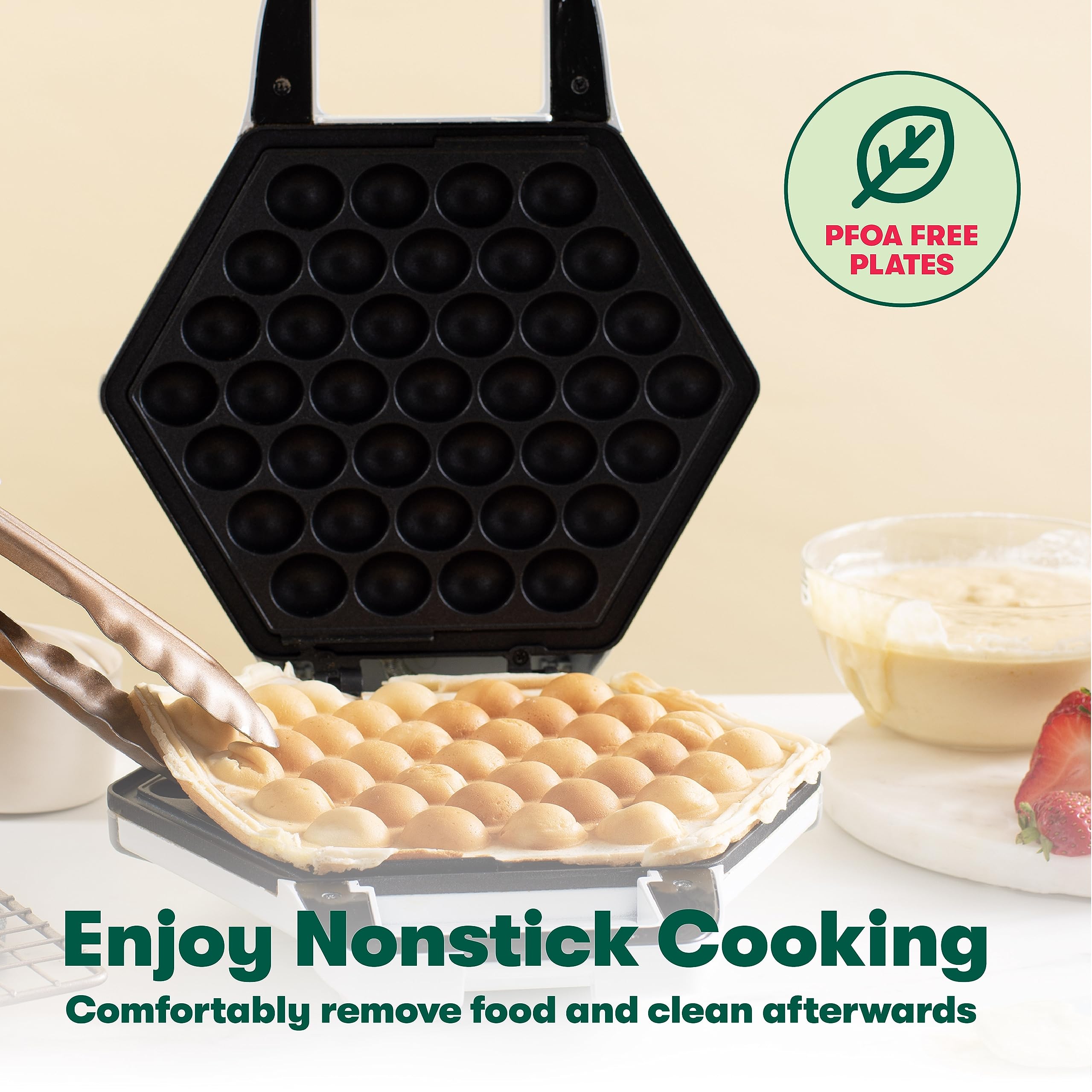 BELLA non-stick, PFOA-free surface allows easy release and cleaning.
