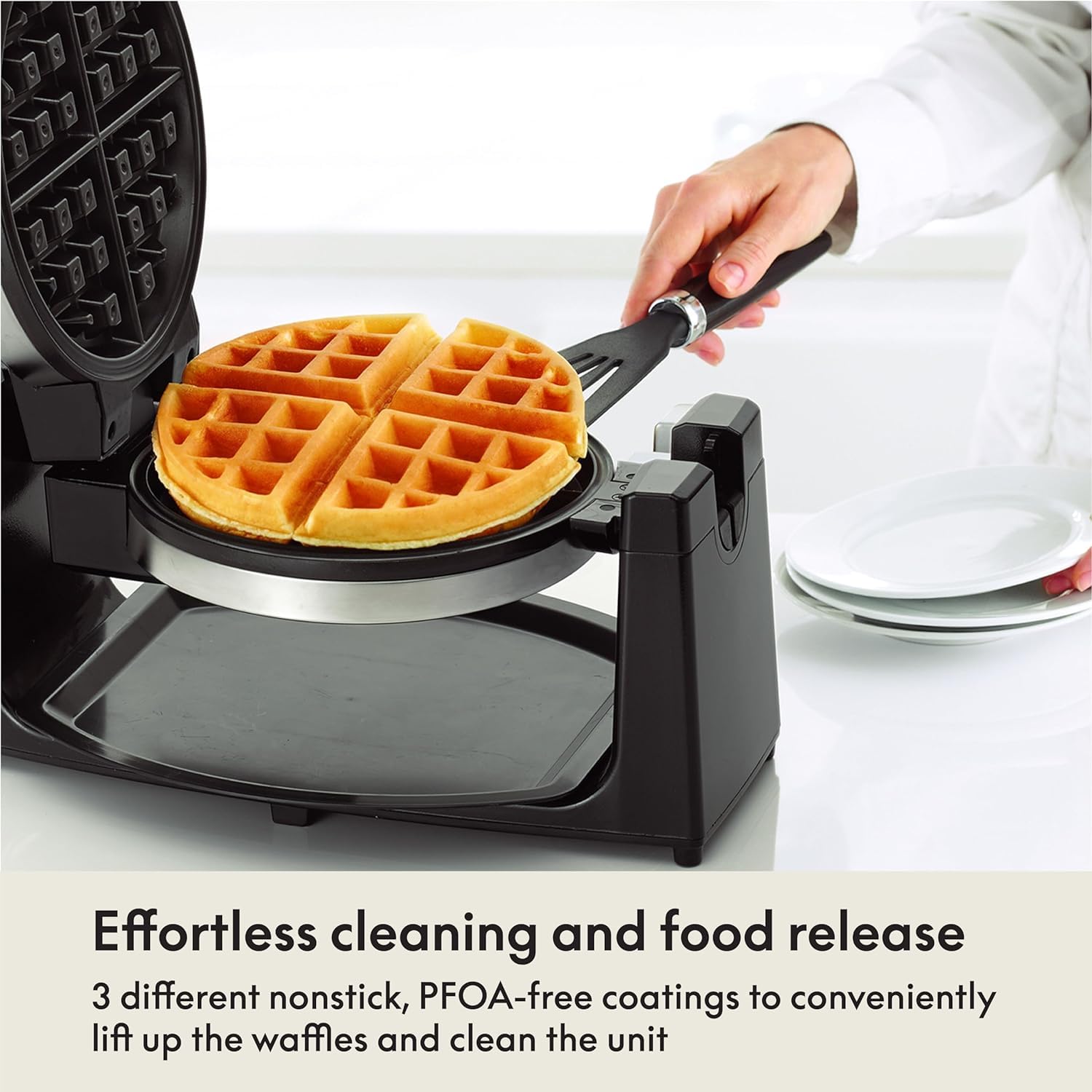 BELLA auto-lock and cool-touch handles prevent spills during cooking
