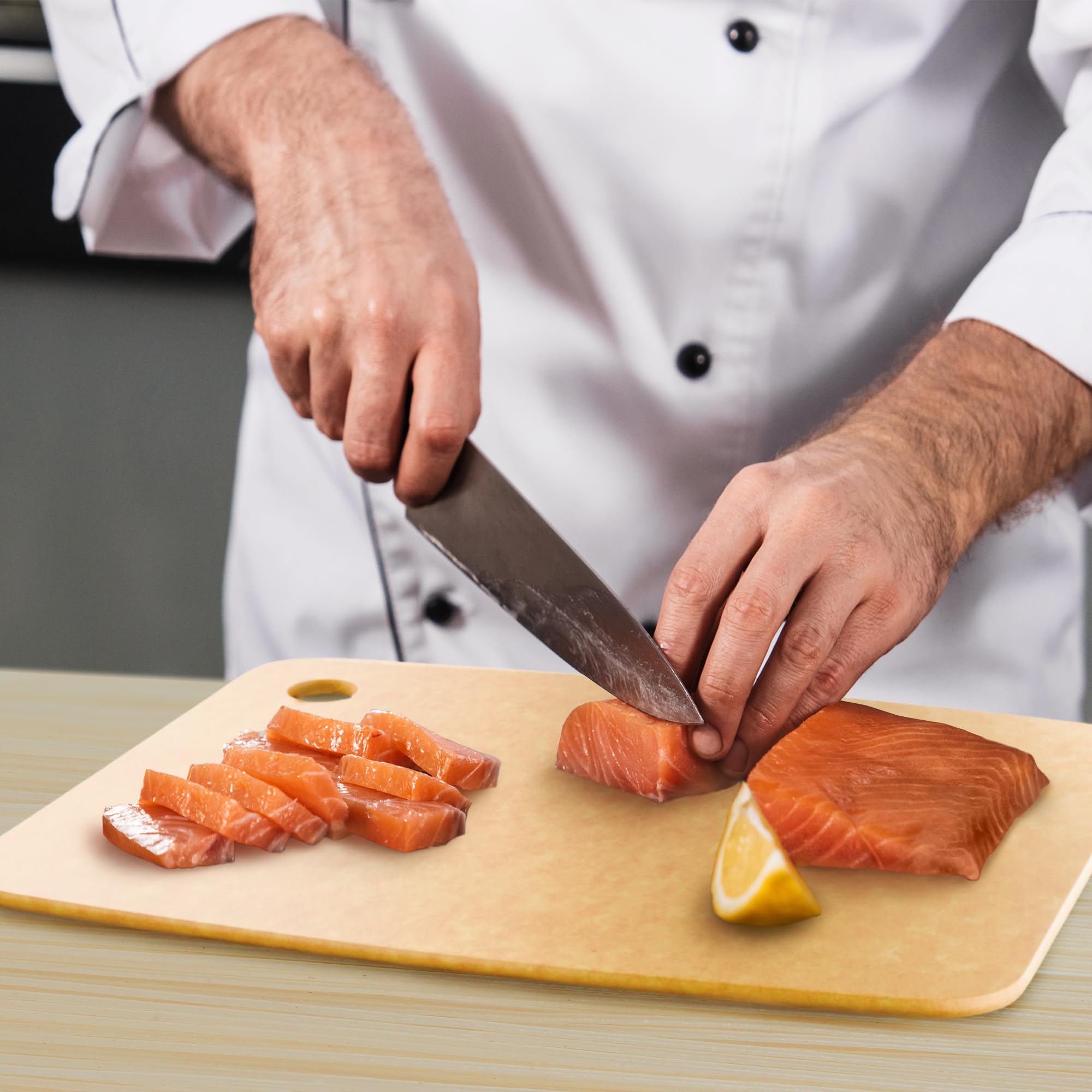 Belwares extra-large board provides ample workspace for vegetables and meats