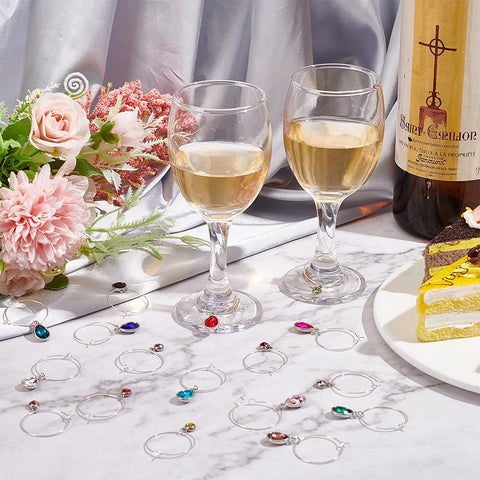 BENECREAT wedding reception markers help guests locate drinks easily.