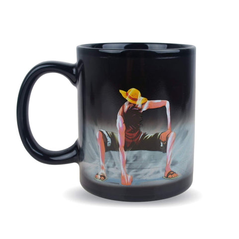 BeneU Luffy mug room-temperature scene reveals playful character shift.