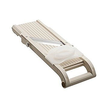 Benriner Almond Wide Slicer blade close-up highlights precision for uniform cuts.
