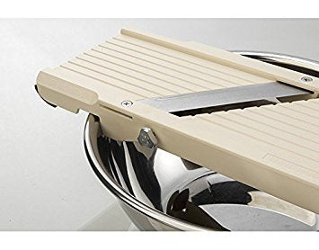 Benriner Almond Wide Slicer compact design for easy storage.