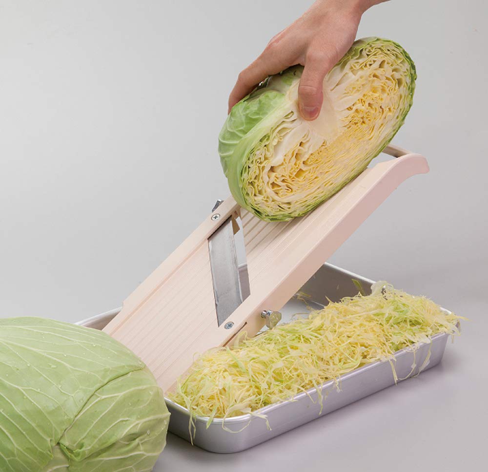 Benriner four-blade system enables diverse cut options for vegetables