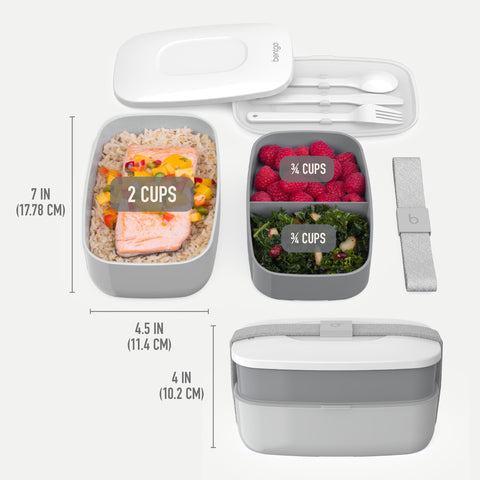 Bentgo Classic gray sealing strap keeps lunch secure during transport.