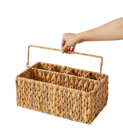 Easy to transport Berdeng caddy between kitchen and dining area.