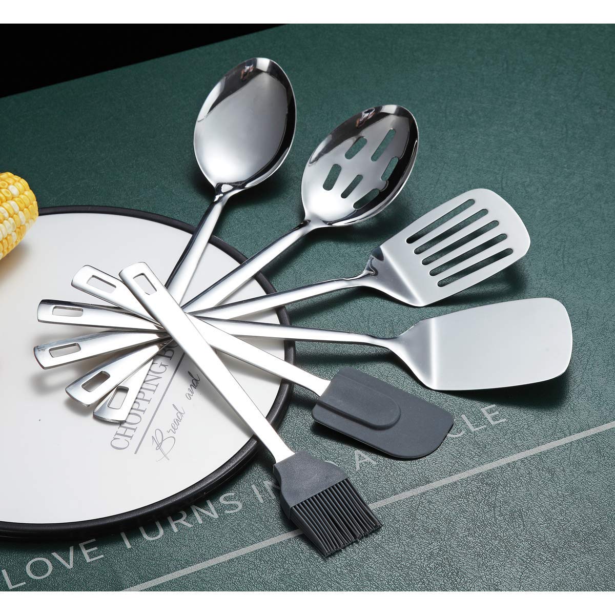 Berglander flat turner for even searing and turning