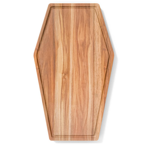 Berry Good Lunch dramatic platter enhances gatherings with gothic flair.