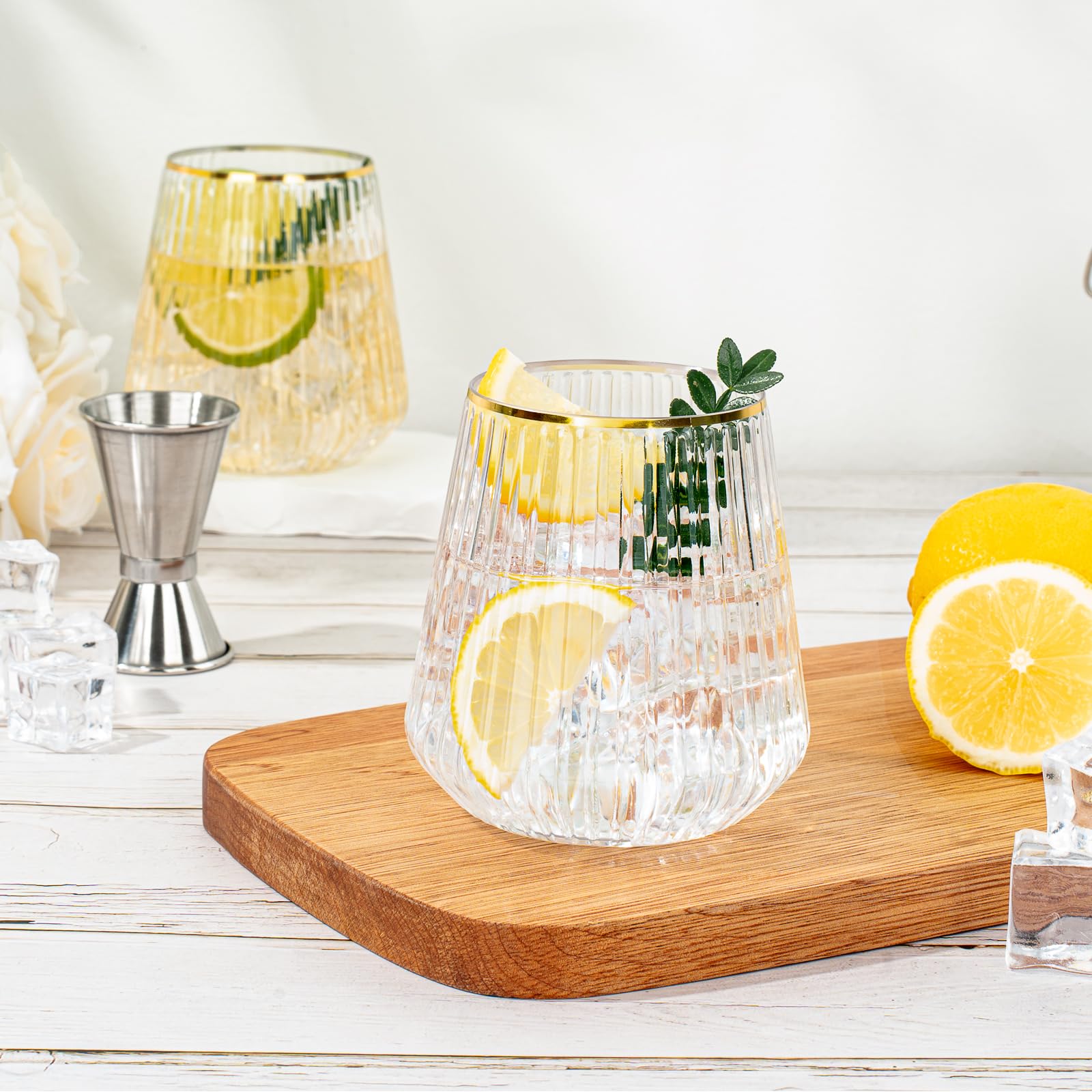 BESTSTAR BPA-free plastic glasses offer durable, reusable use after a simple hand rinse.