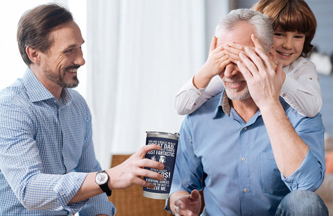 BETHEGIFT dad birthday gift presentation with tumbler