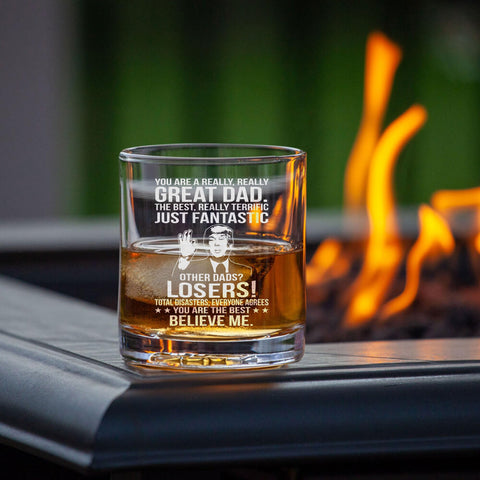 BETHEGIFT laser-engraved design on whiskey glass enhances gifting impact