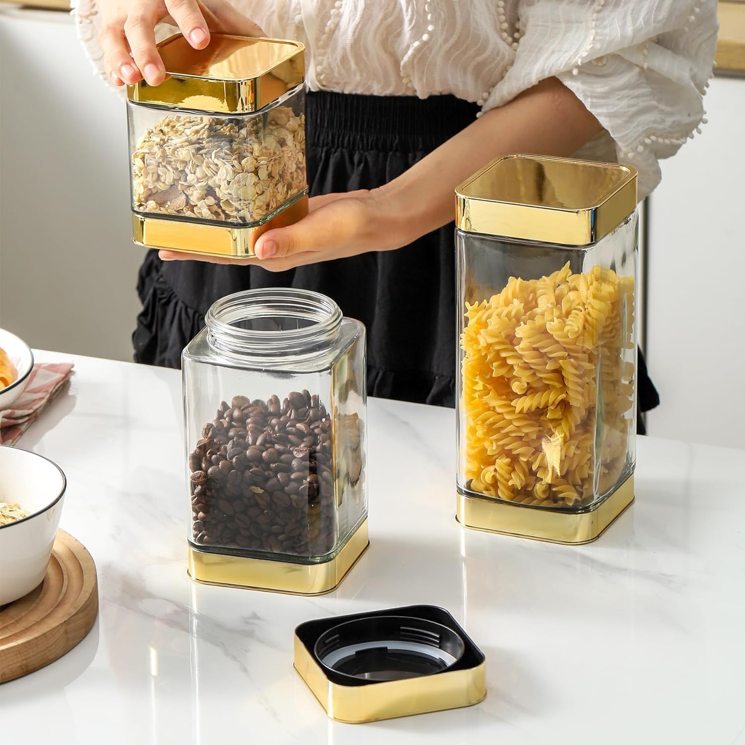 BETTWILL set of 3 jars in varying sizes for versatile storage.