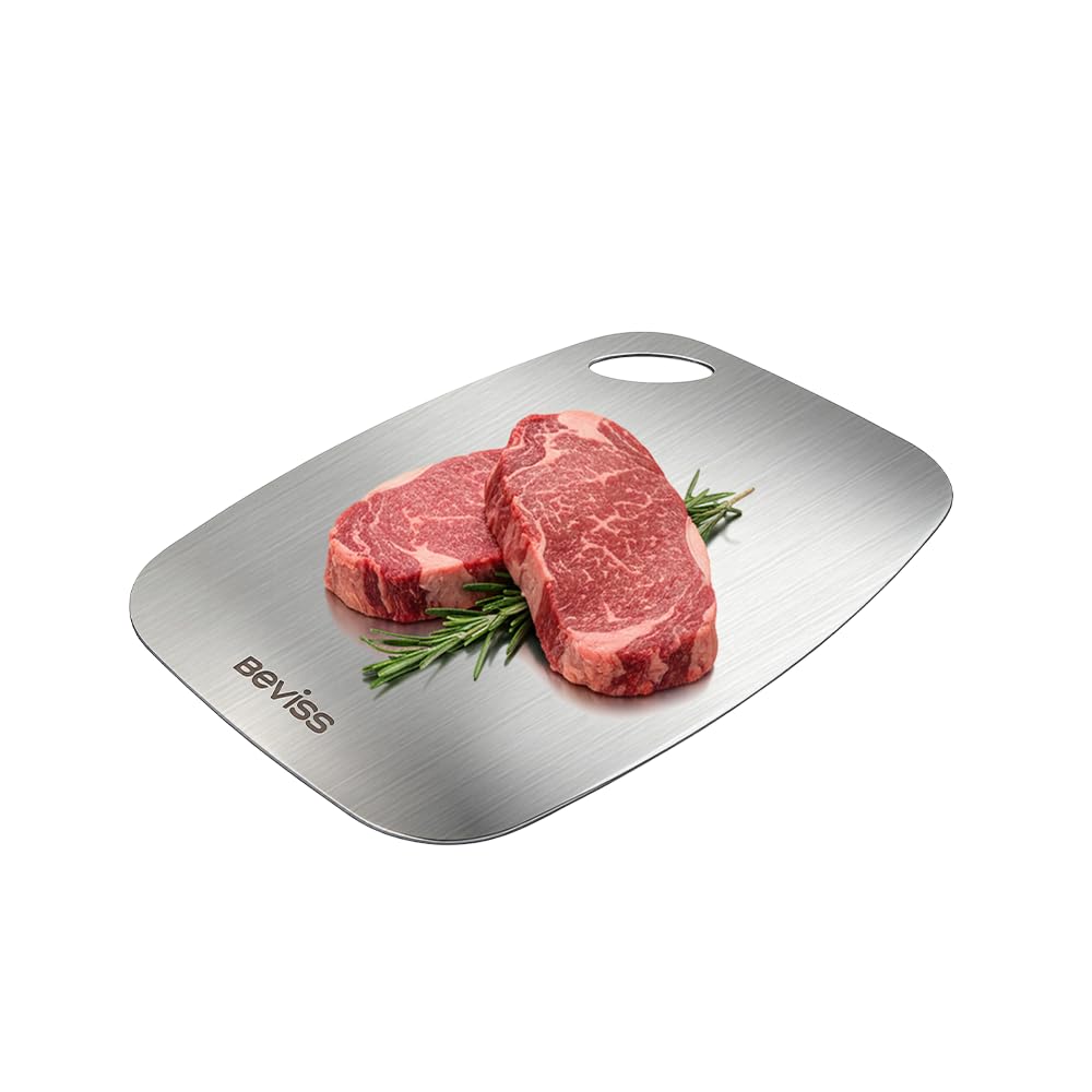 Beviss cutting board raw-meat-side for safe, dedicated meat prep.