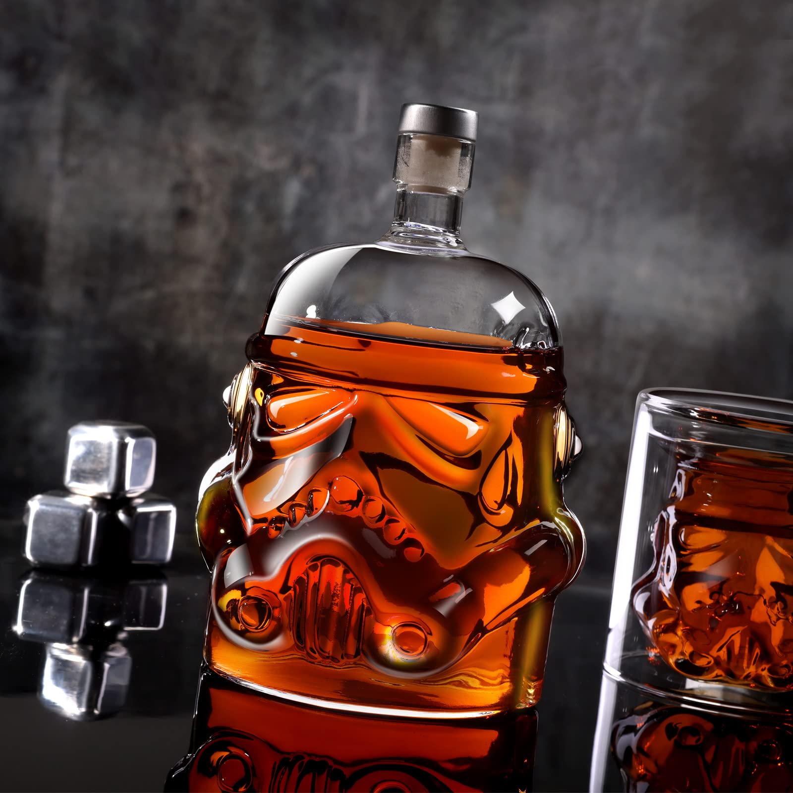BEYOND MS lead-free crystal decanter highlighting color and clarity.