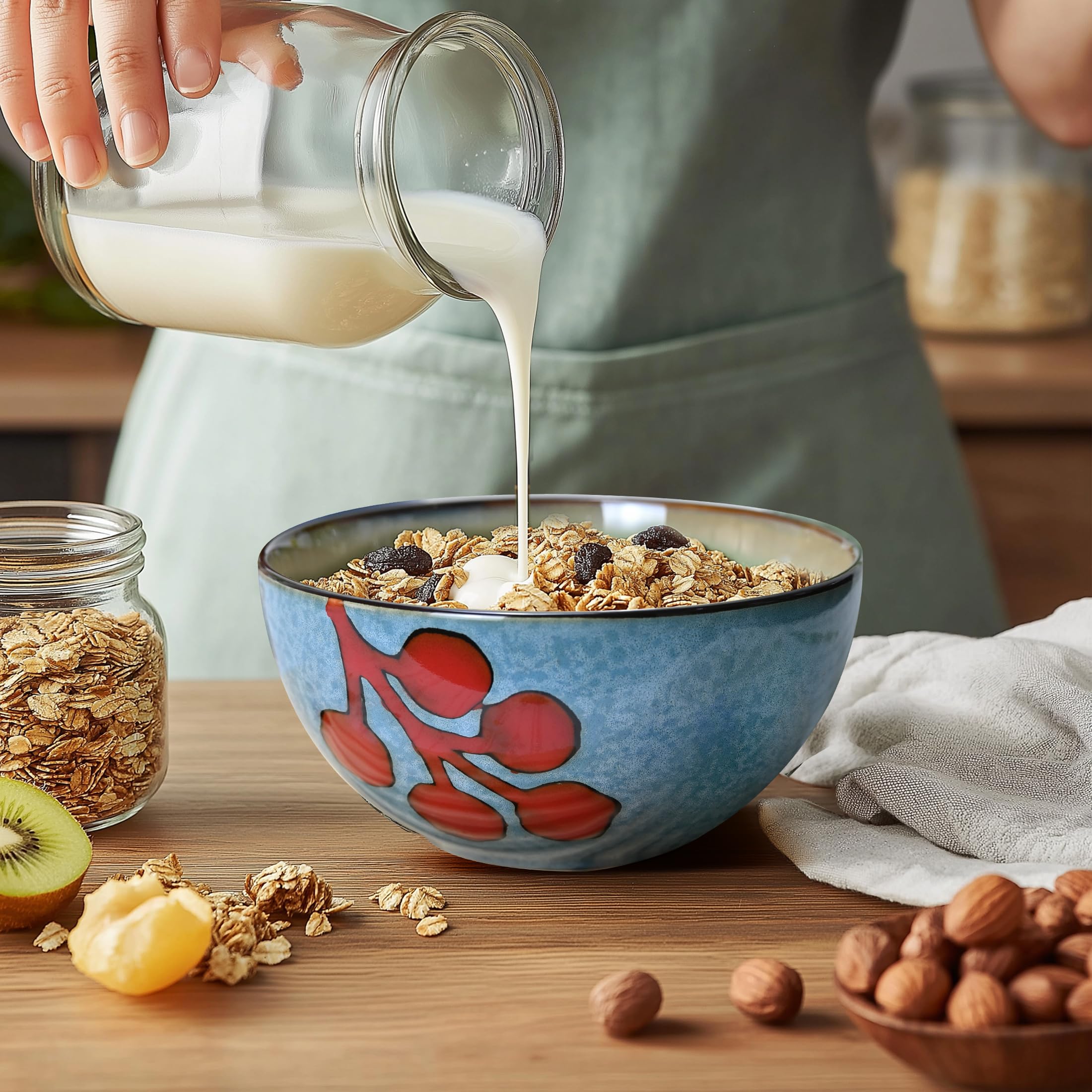 BGCTM ceramic bowls close-up shows glossy finish and durable shine.