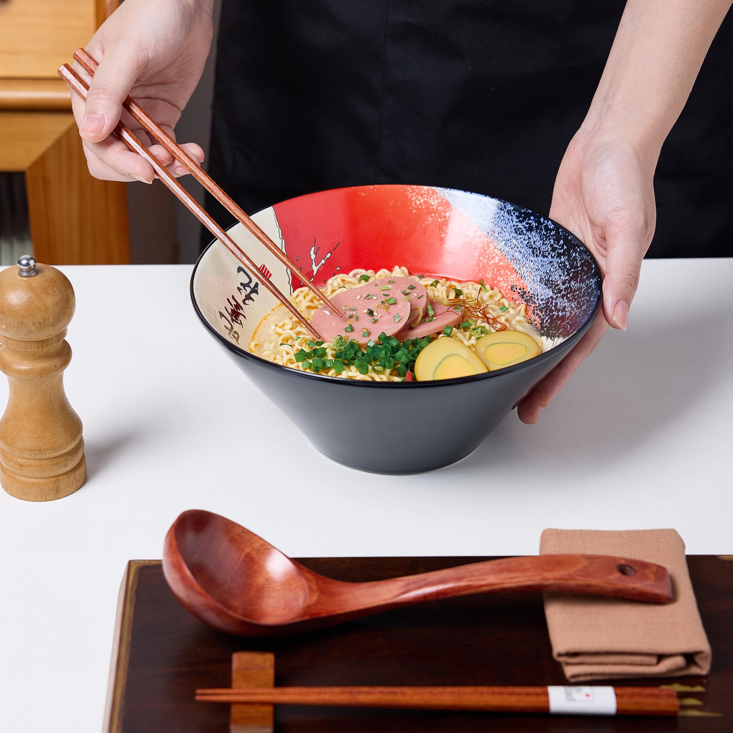 BICETTO large 60oz bowl highlighting premium restaurant-quality porcelain.