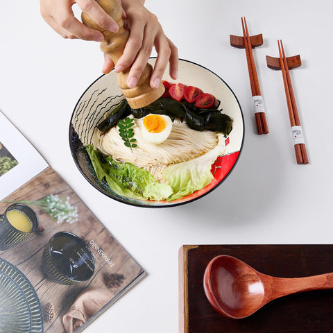 BICETTO ramen bowl with premium porcelain for a refined table presentation.