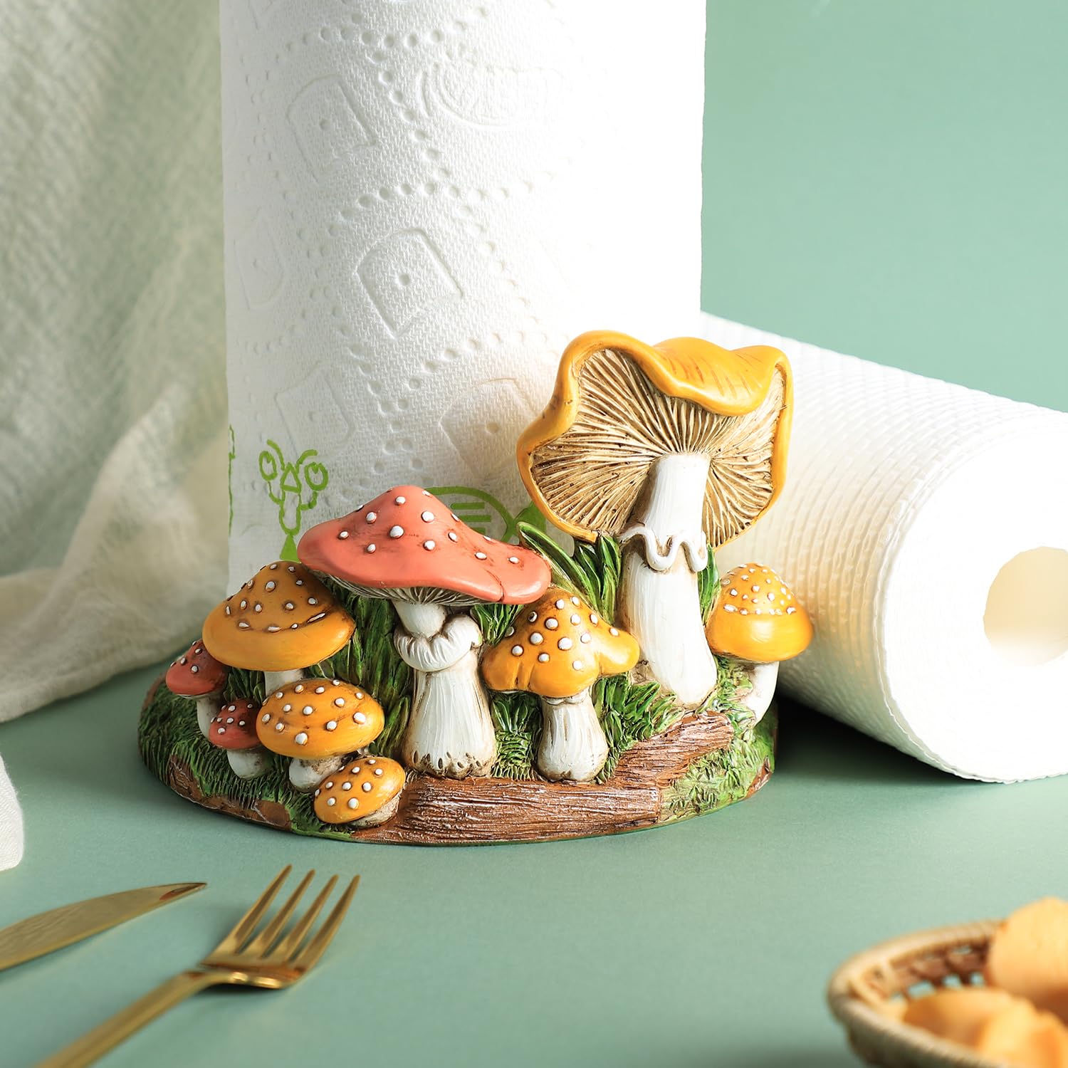 Bicuzat cafe display stand with resin base enhances table decor and service area