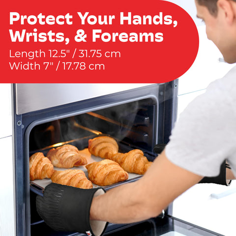 Big Red House mitts show heat resistance up to 536°F for safe grabbing