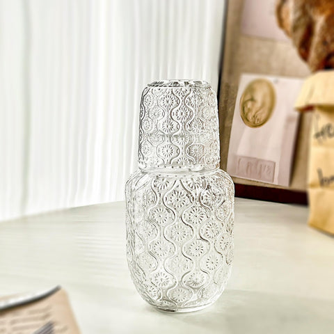 Binsakao ticked glass mouthwash decanter adds elegance to bathroom routines