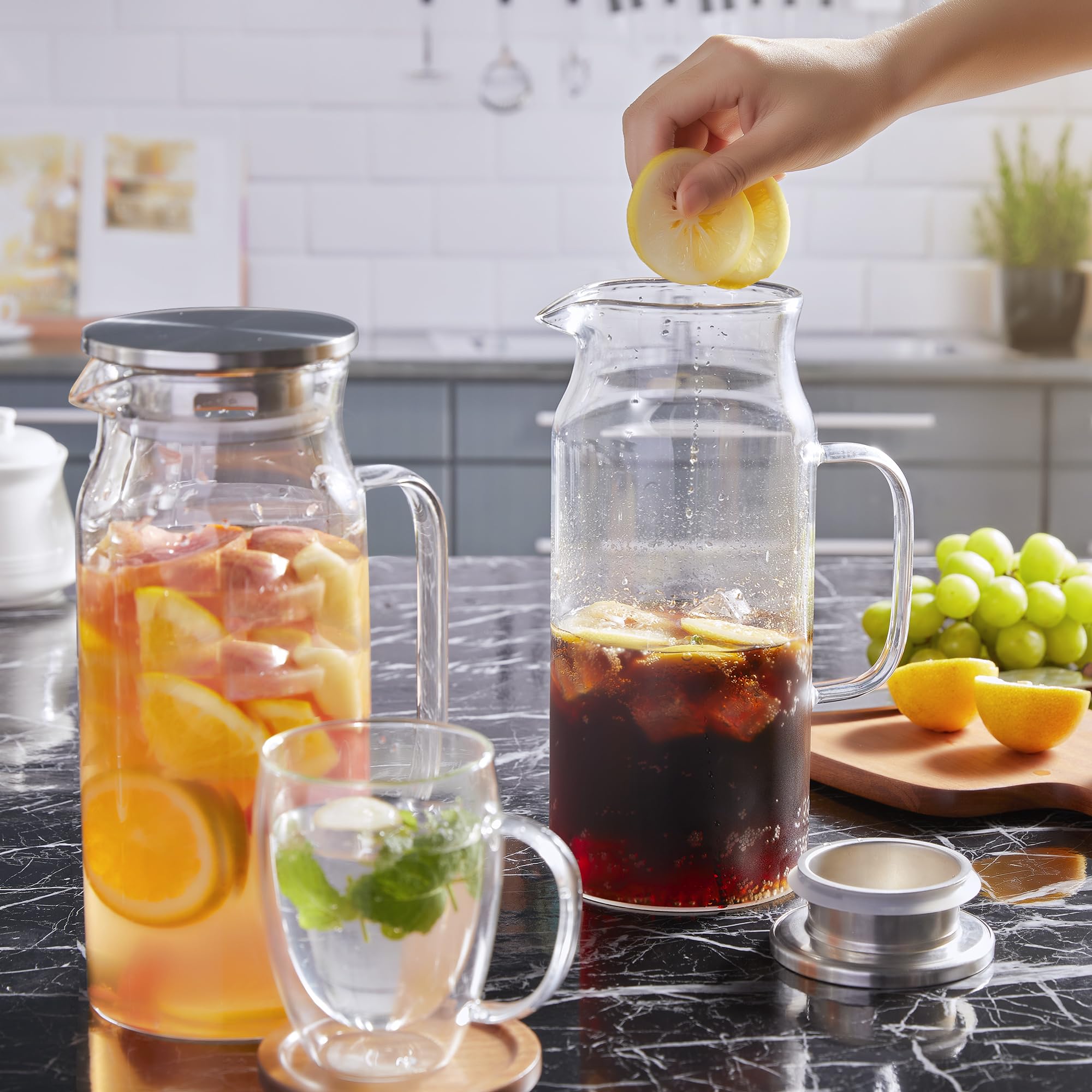 Bivvclaz two-pour-cap option allows controlled pouring.