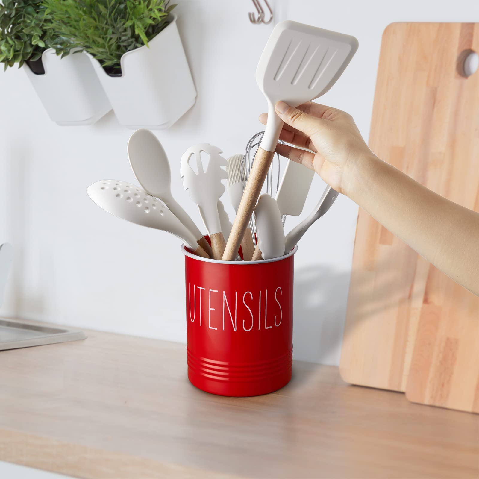 Bivvclaz close-up shows white Utensil text on red holder
