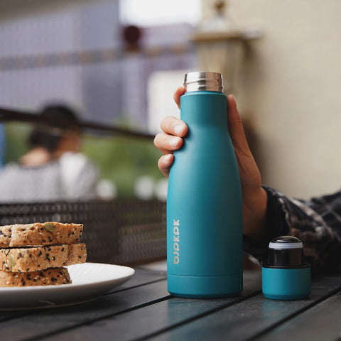 BJPKPK 25oz bottle daily‑use scene highlights all‑day hydration on the go.
