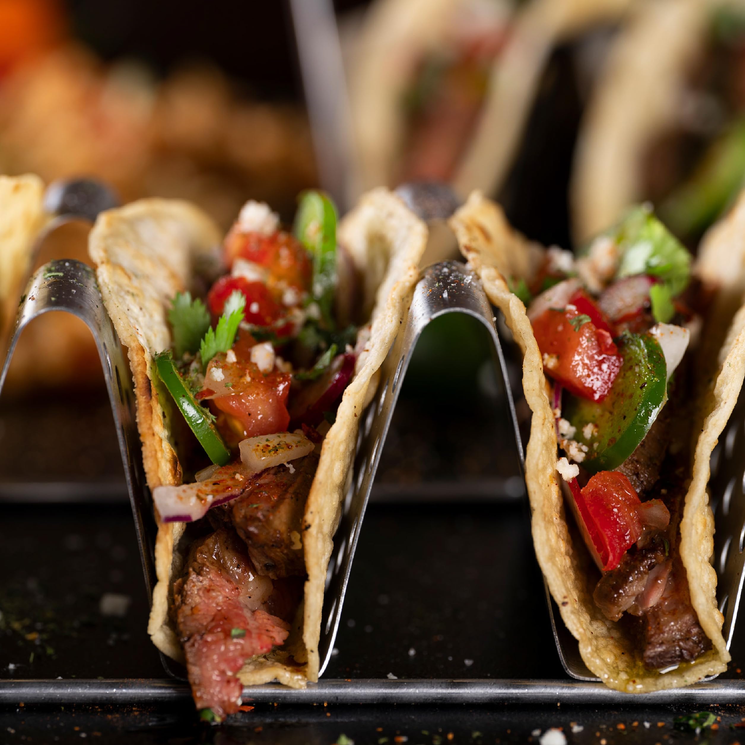 Six-taco capacity per tray supports efficient hosting and serving
