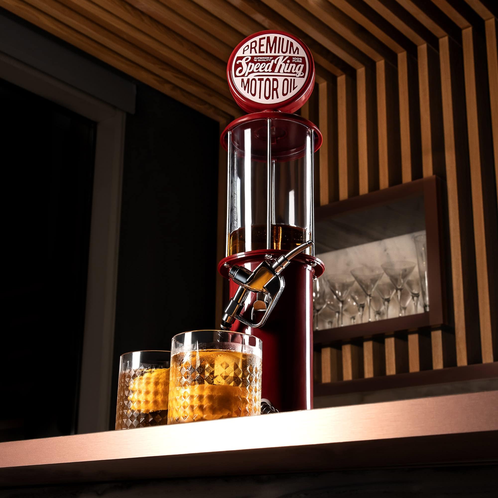 30-ounce capacity for party-friendly beverage service