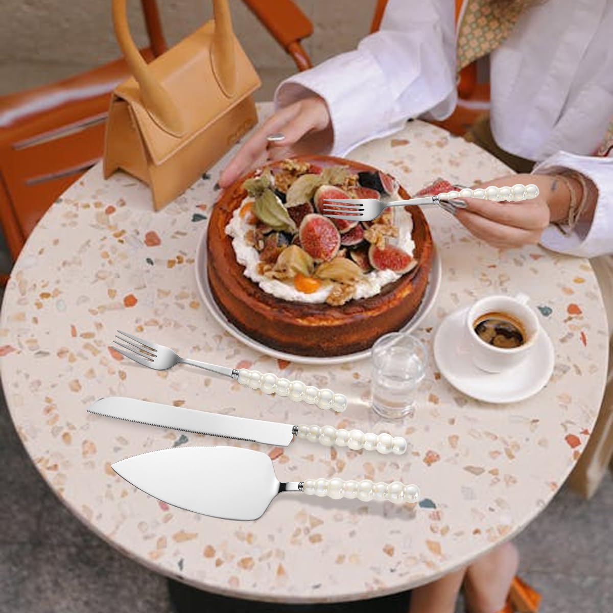 Bltnever ceramic-pearl accent embodies luxury without compromising everyday durability.