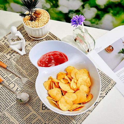 Blushtier snack-display dishes ideal for chips, dips, and fruit.
