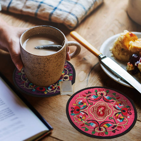 Boao multicolor coaster set complements kitchen and dining decor.