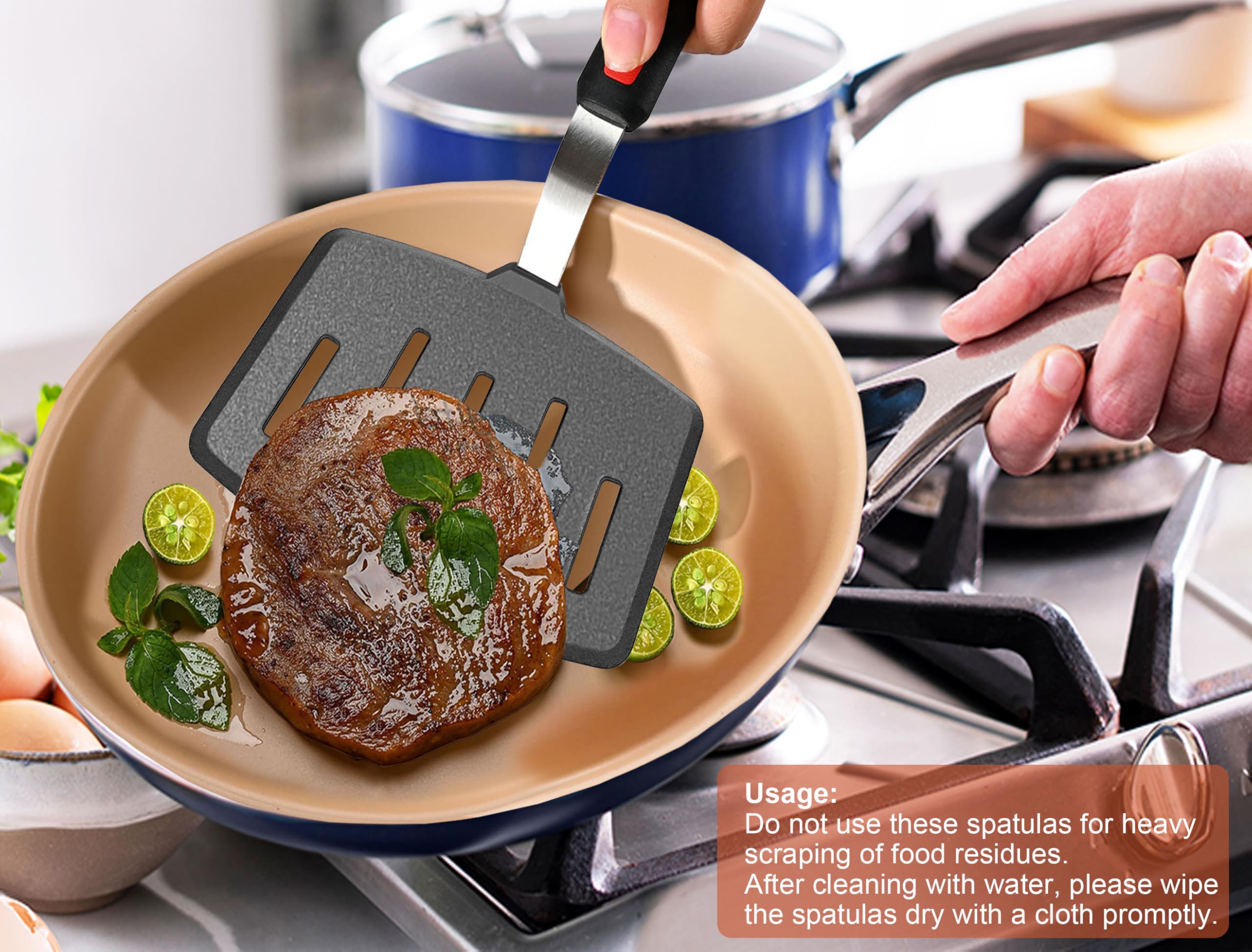 BodiCal spatula set showing soft edge ideal for flipping eggs.