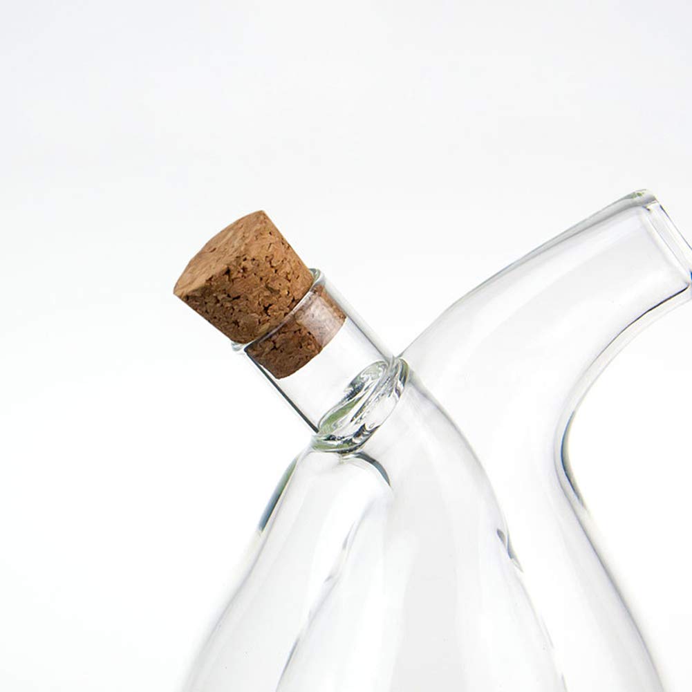 BOLLAER high borosilicate glass resists temperature shocks for safe pouring.