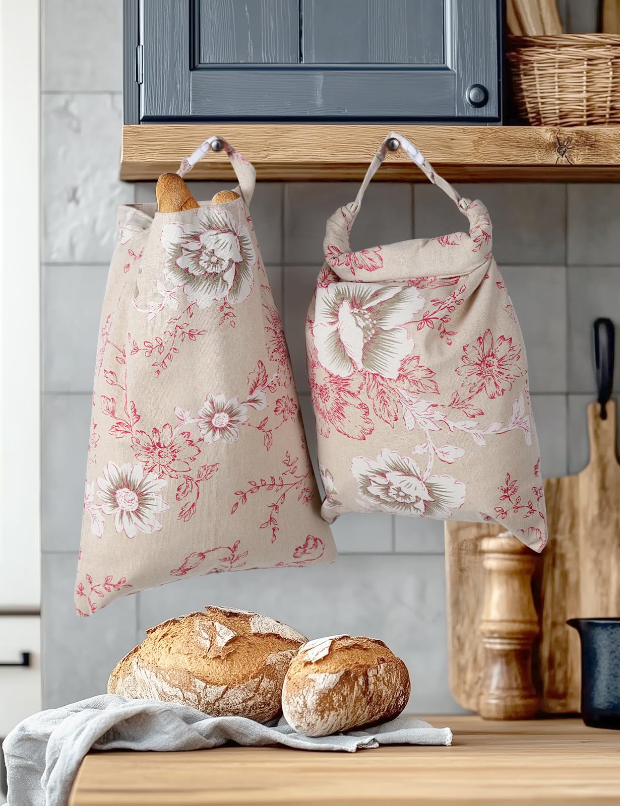 Bomis Beeswax Bread Bag portable design—great for fridge storage