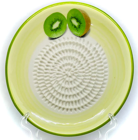 BonCera Kiwi design peeler tube for garlic peeling and prep