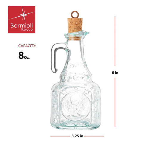 Helios bottle cap closeup highlights durable, dishwasher-safe glass.