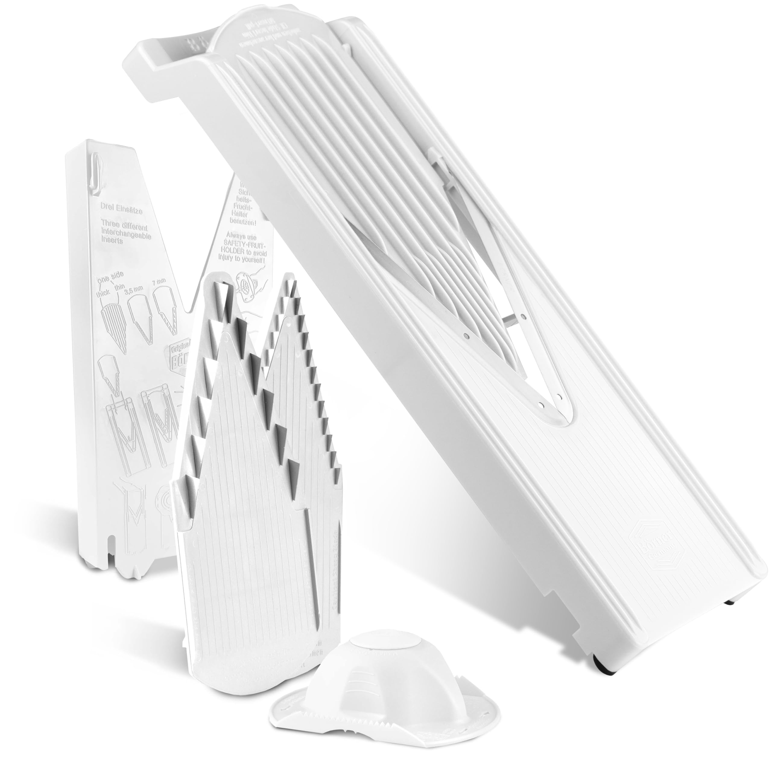 Börner compact setup enables quick prep and easy cleanup on the counter.