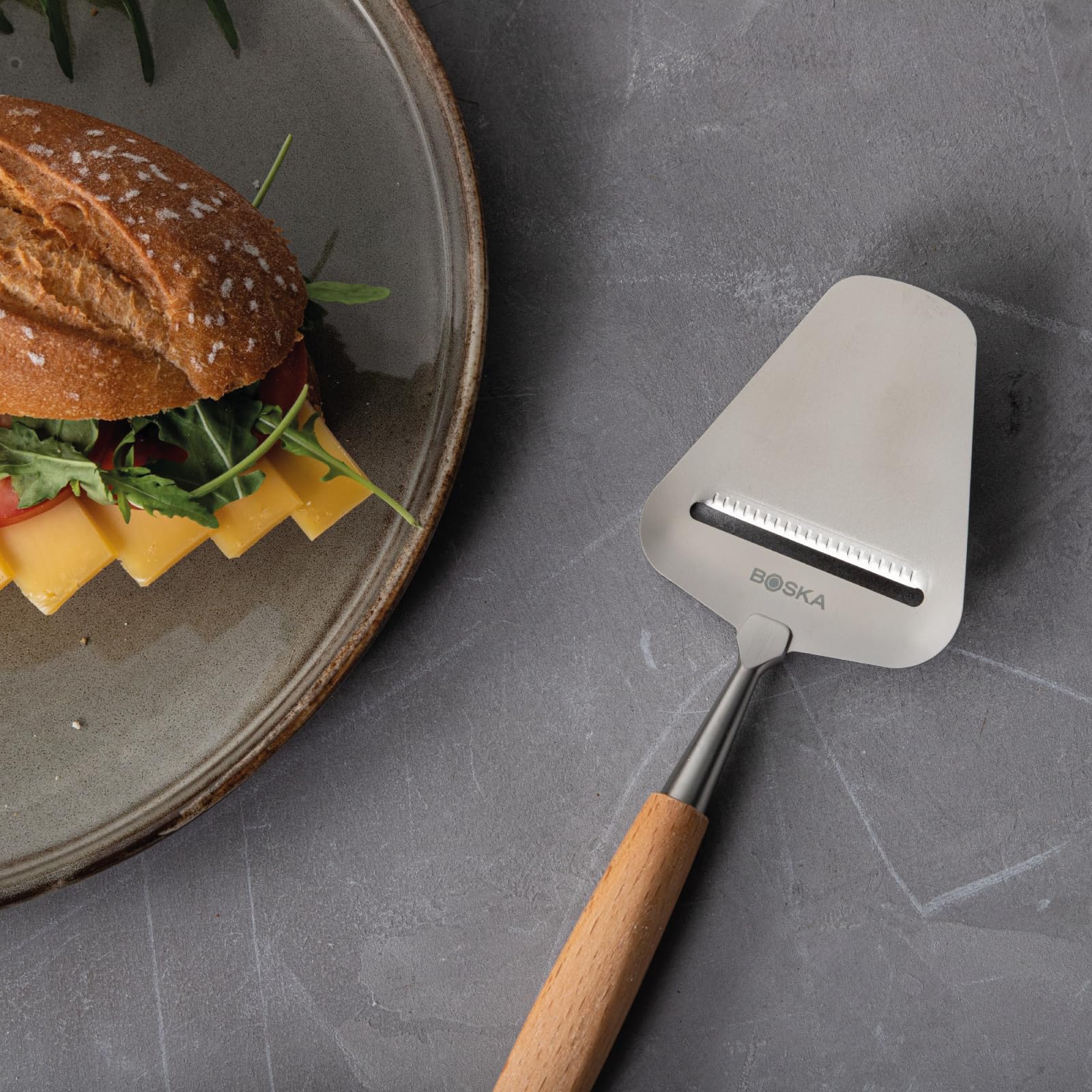 Boska Amigo slicer blade teeth design for smooth cuts