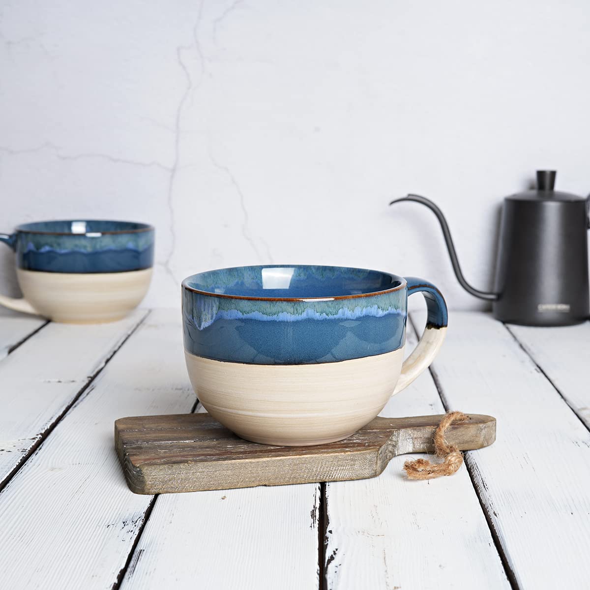 Dishwasher and microwave safe mug for easy cleaning and reheating